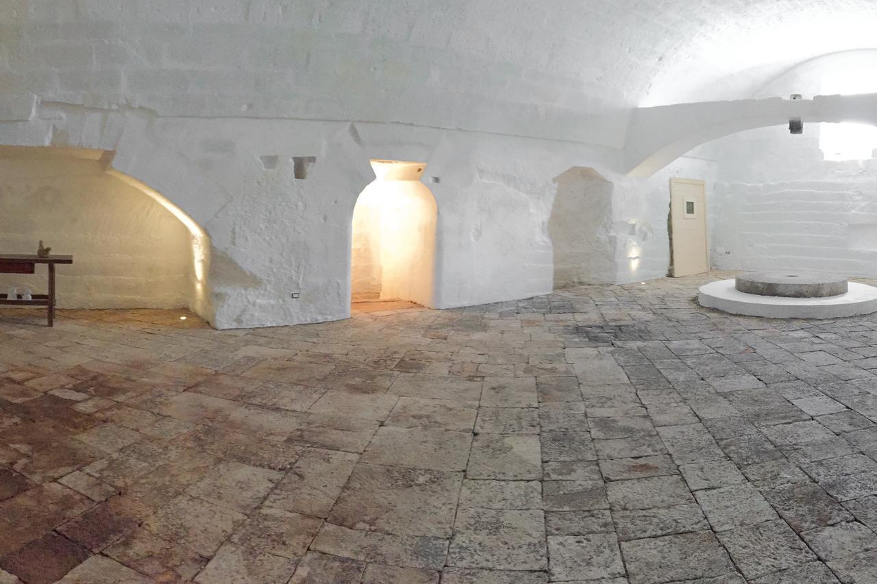 Masseria Gelsi Торе Чианка Екстериор снимка